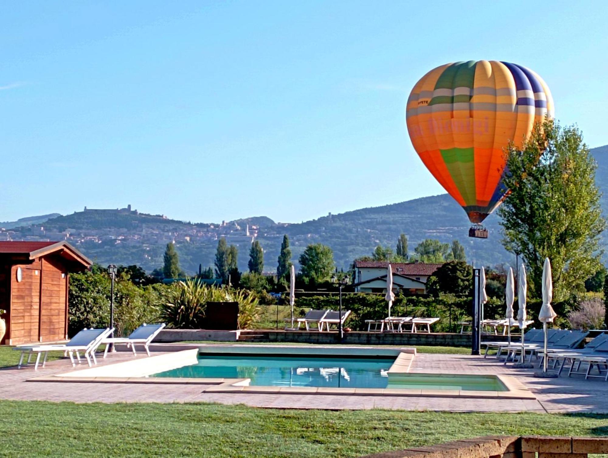 Villa Il Fienile Di Asís Exterior foto